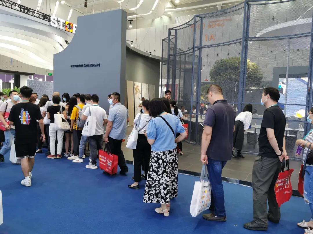 2021佛山潭洲陶瓷展，永乐app“高光”亮相(图8)