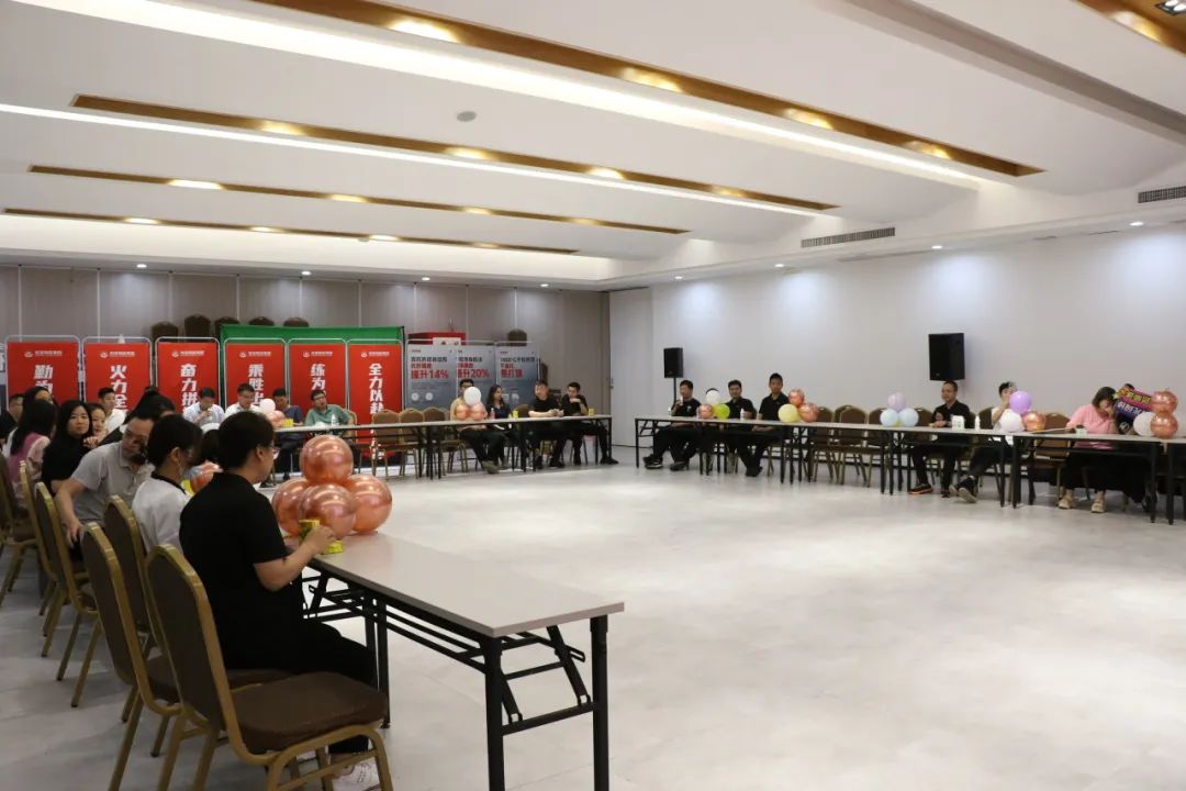 春光共悦 喜乐同辰丨永乐app第一季度员工生日party欢乐相聚(图4) 春光共悦 喜乐同辰丨永乐app第一季度员工生日party欢乐相聚(图4)