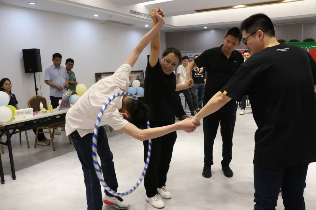 春光共悦 喜乐同辰丨永乐app第一季度员工生日party欢乐相聚(图14) 春光共悦 喜乐同辰丨永乐app第一季度员工生日party欢乐相聚(图14)