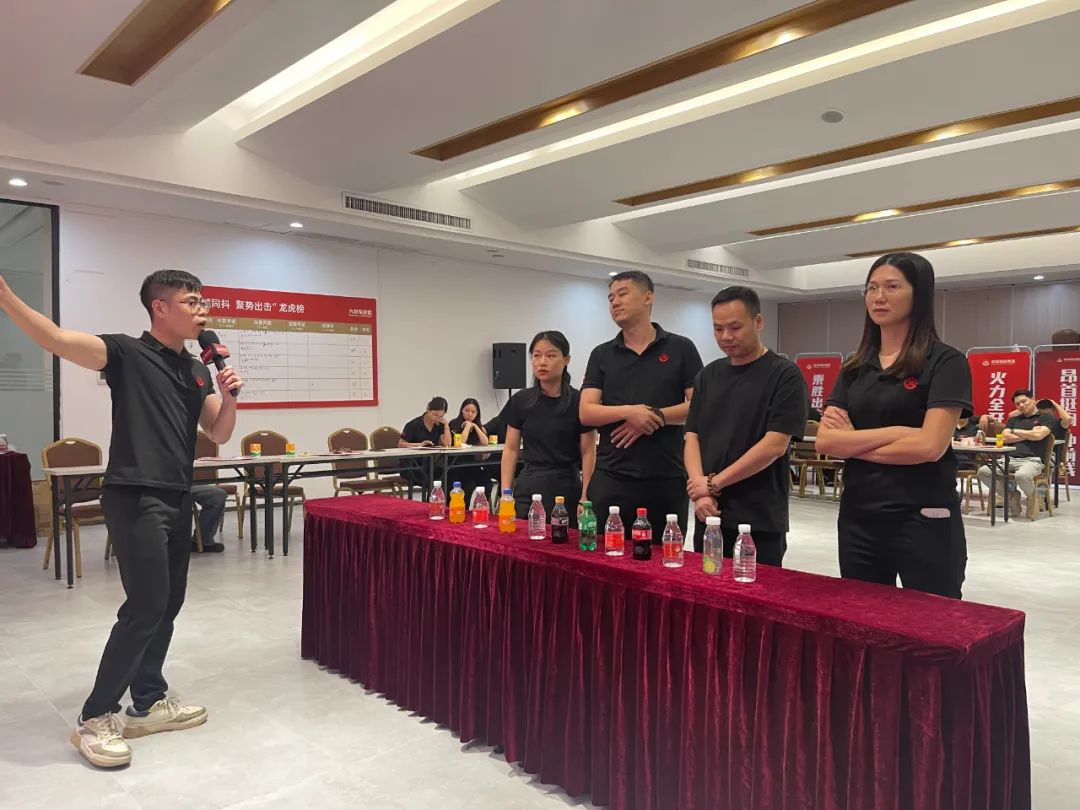 拾取秋光·共庆生辰丨永乐app第三季度员工生日会圆满举行(图4)