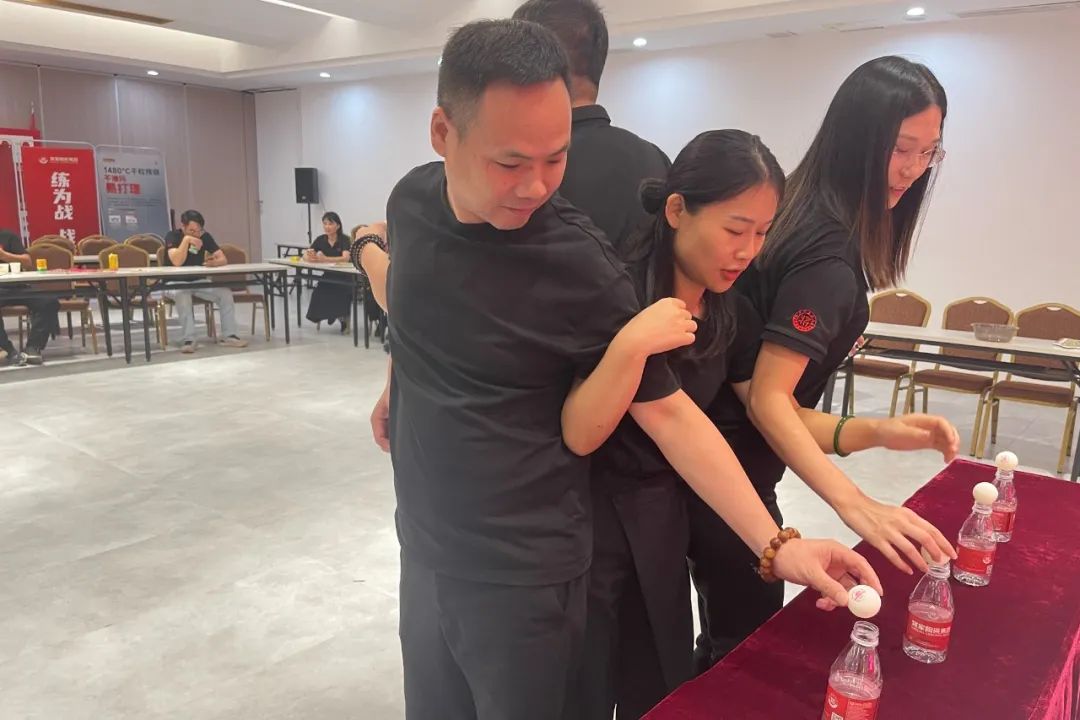 拾取秋光·共庆生辰丨永乐app第三季度员工生日会圆满举行(图10)