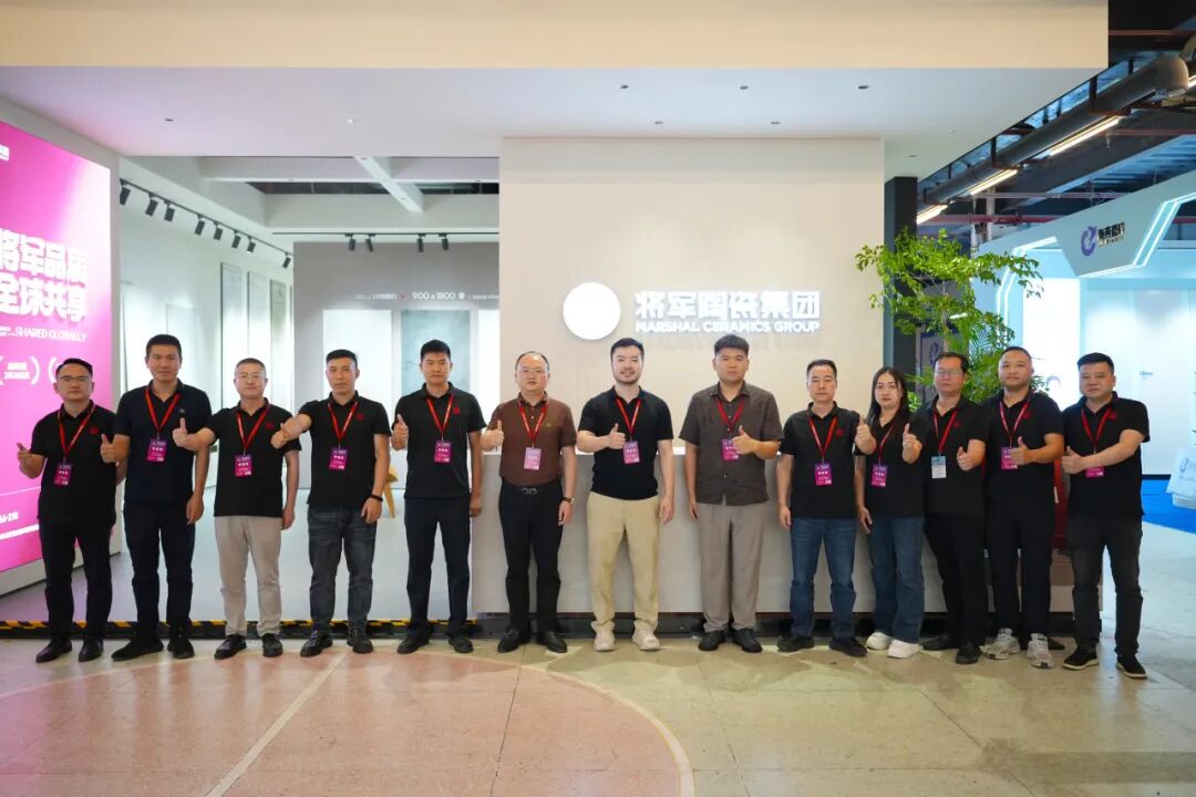 高光出圈 共鉴精彩 | 永乐app三大品牌闪耀亮相2026高安陶博会(图16)